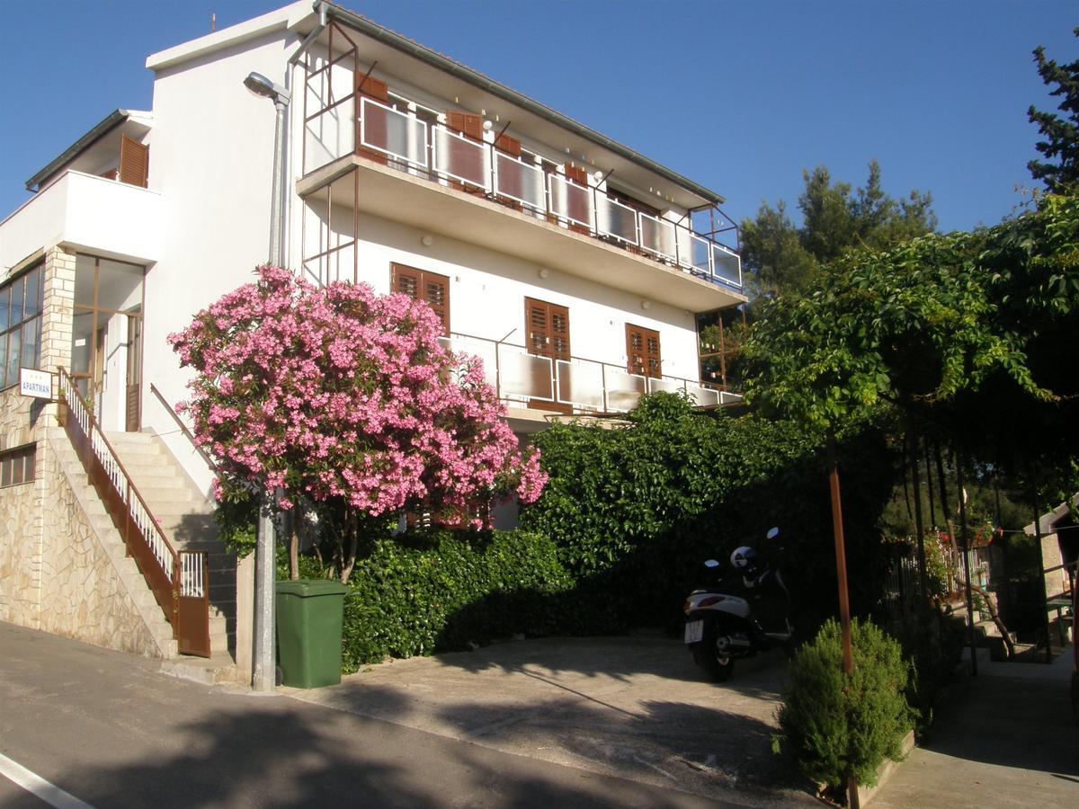 Apartment Maria Primošten Екстериор снимка