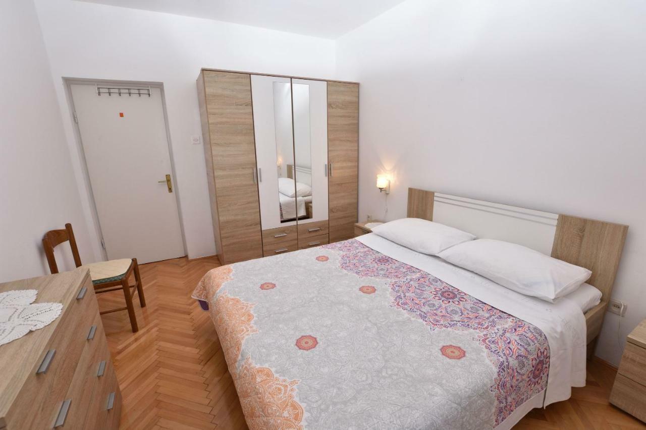 Apartment Maria Primošten Екстериор снимка